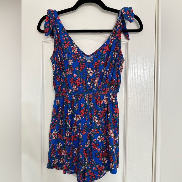 NWOT Bebop be you be free royal blue floral romper - Picture 3 of 12